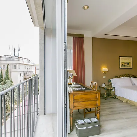 Western Rivoli Hotel 4*