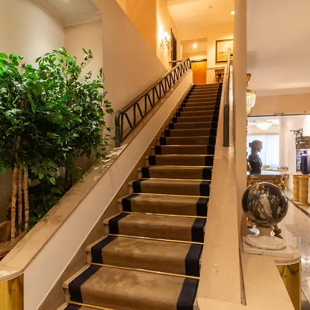 Western Rivoli 4* Roma