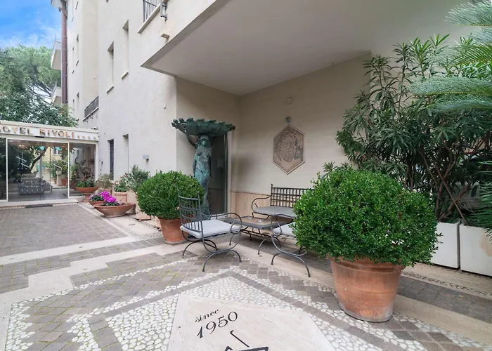 Western Rivoli 4* Рим