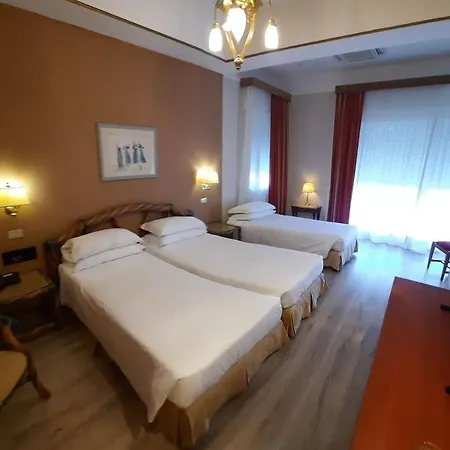 Western Rivoli 4* Рим
