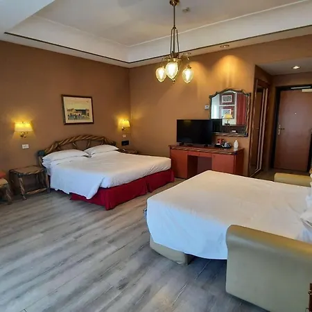 Western Rivoli 4* Рим